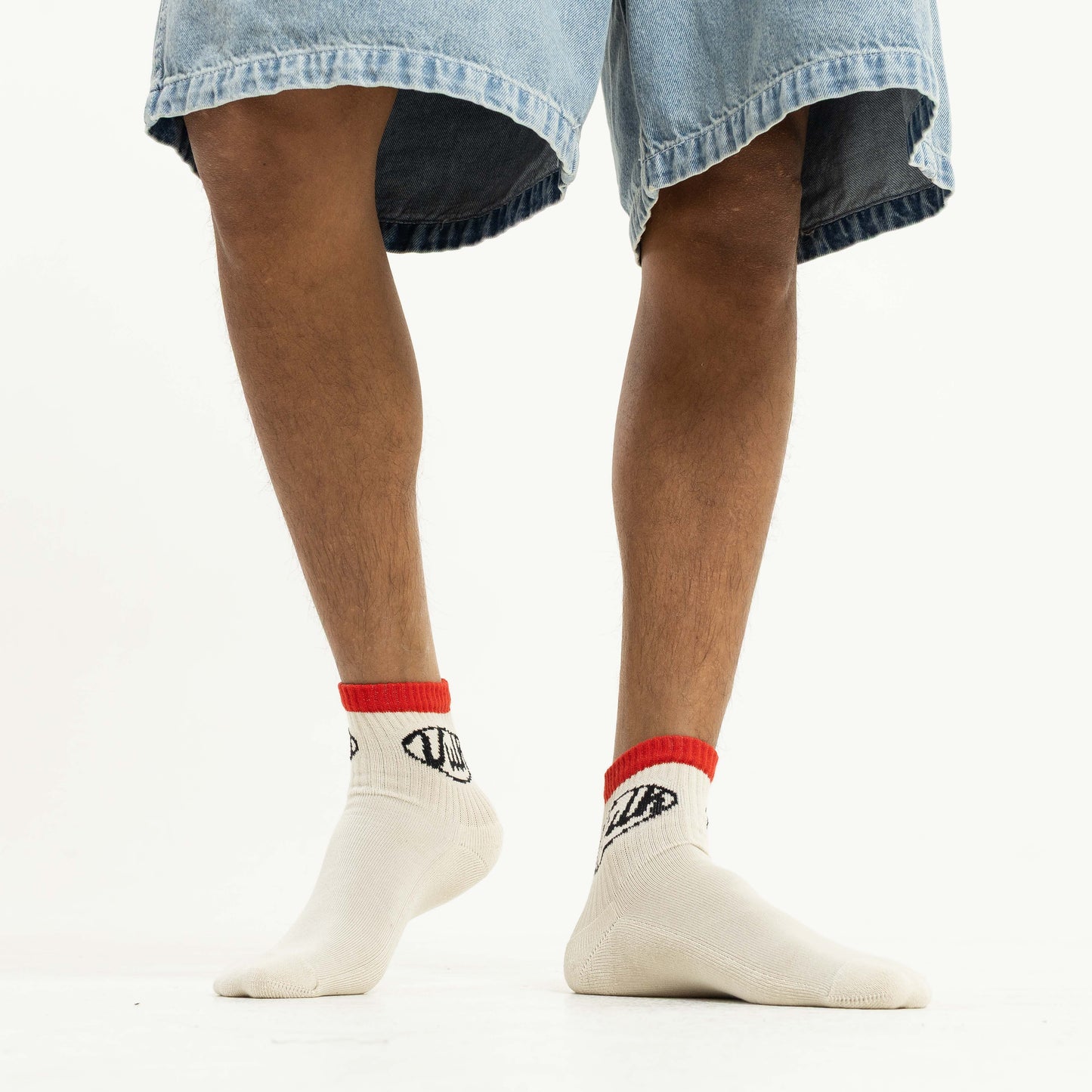 DEMARK SOCKS X 2