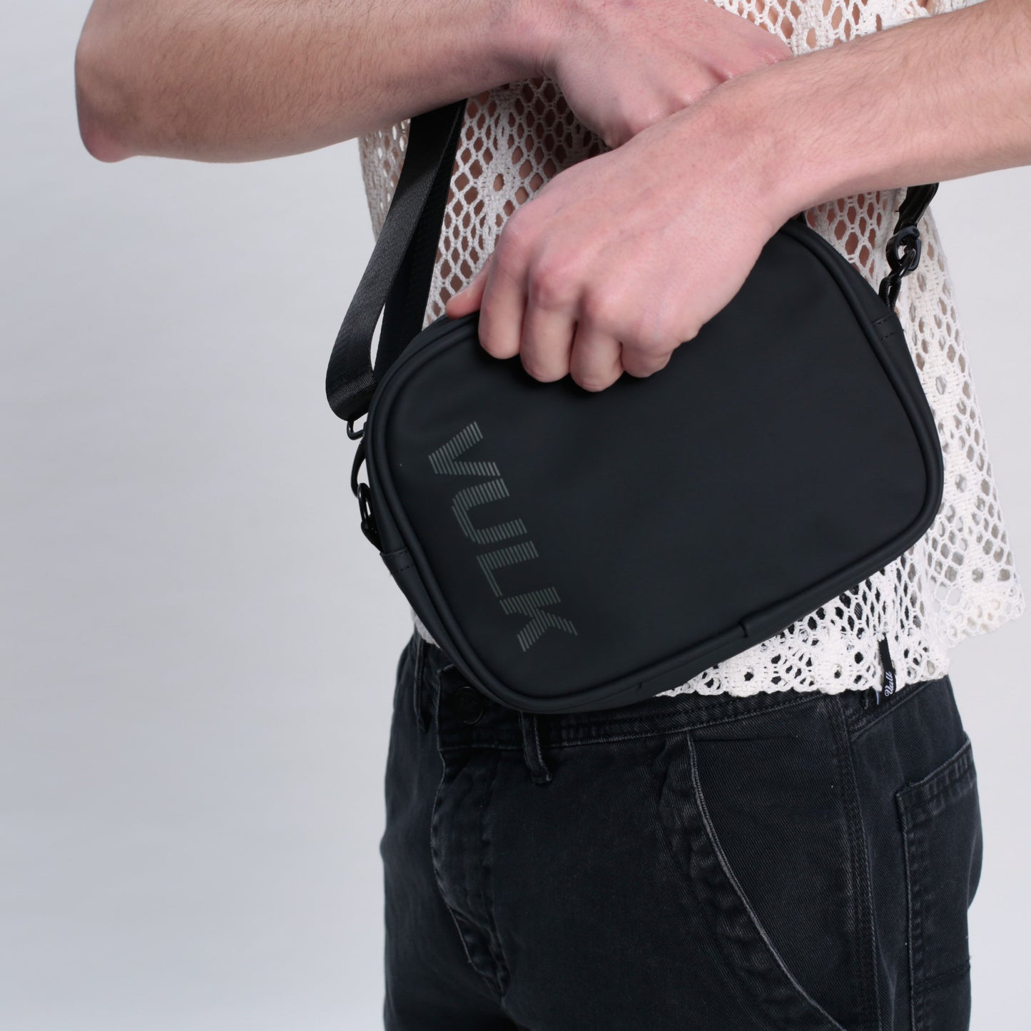 Bolso Vulk Neat Shoulder Bag Black