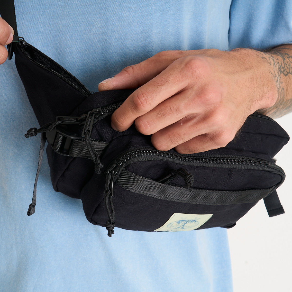 Bolso Vulk Teck Waistbag Black