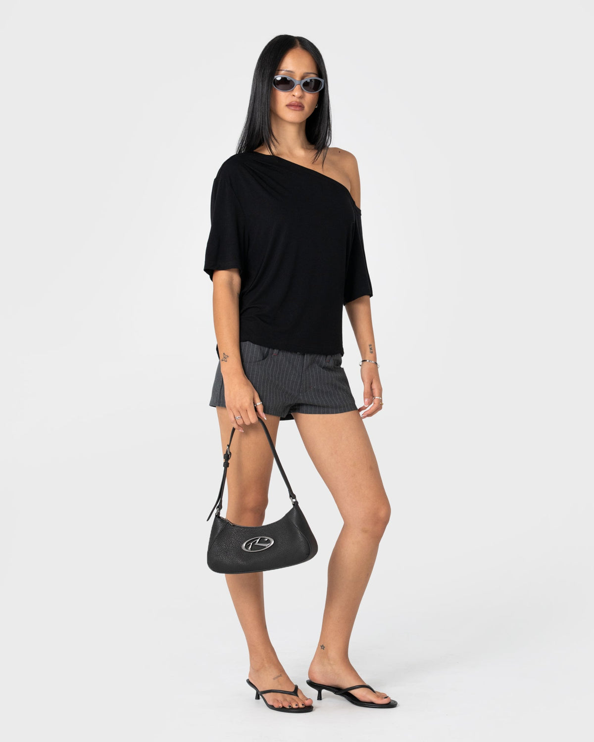 Cartera Rusty R Dot Buckle Leather Bag* Black
