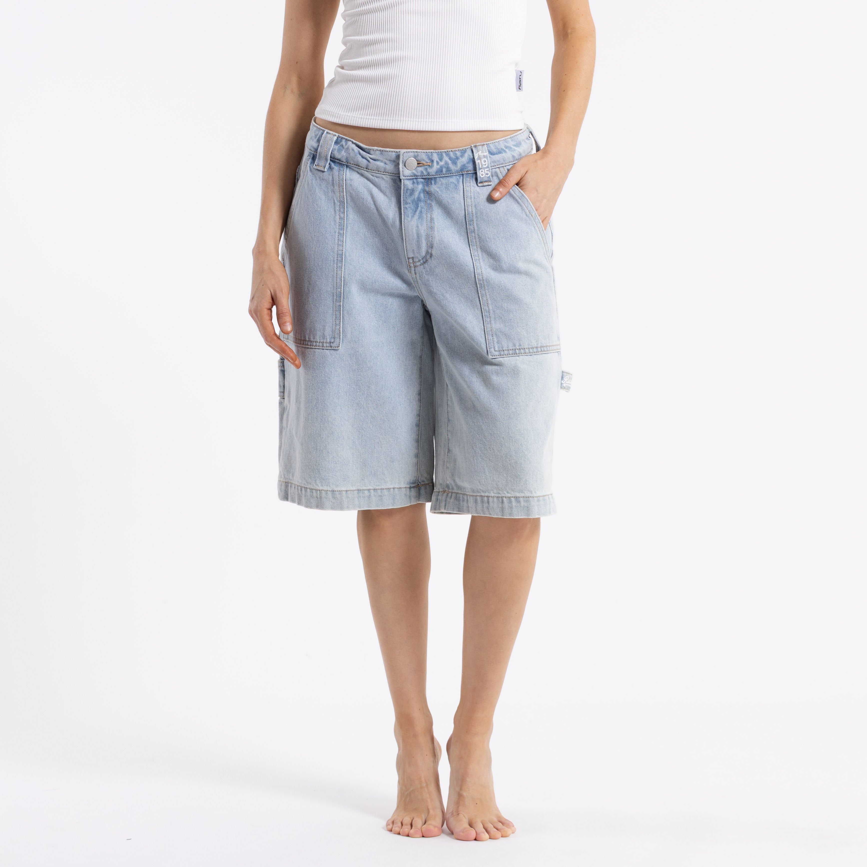 Bermuda Rusty Billie Low Rise Carpenter Jort Ld Sky