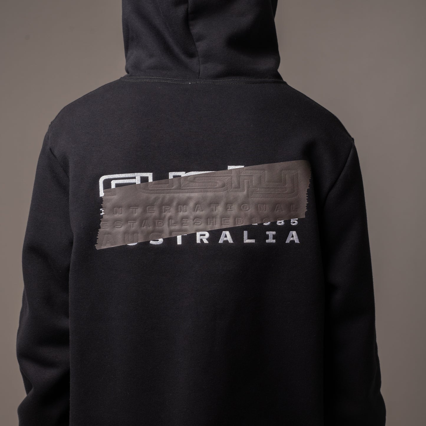 Campera Canguro Rusty 4Am Zh Black