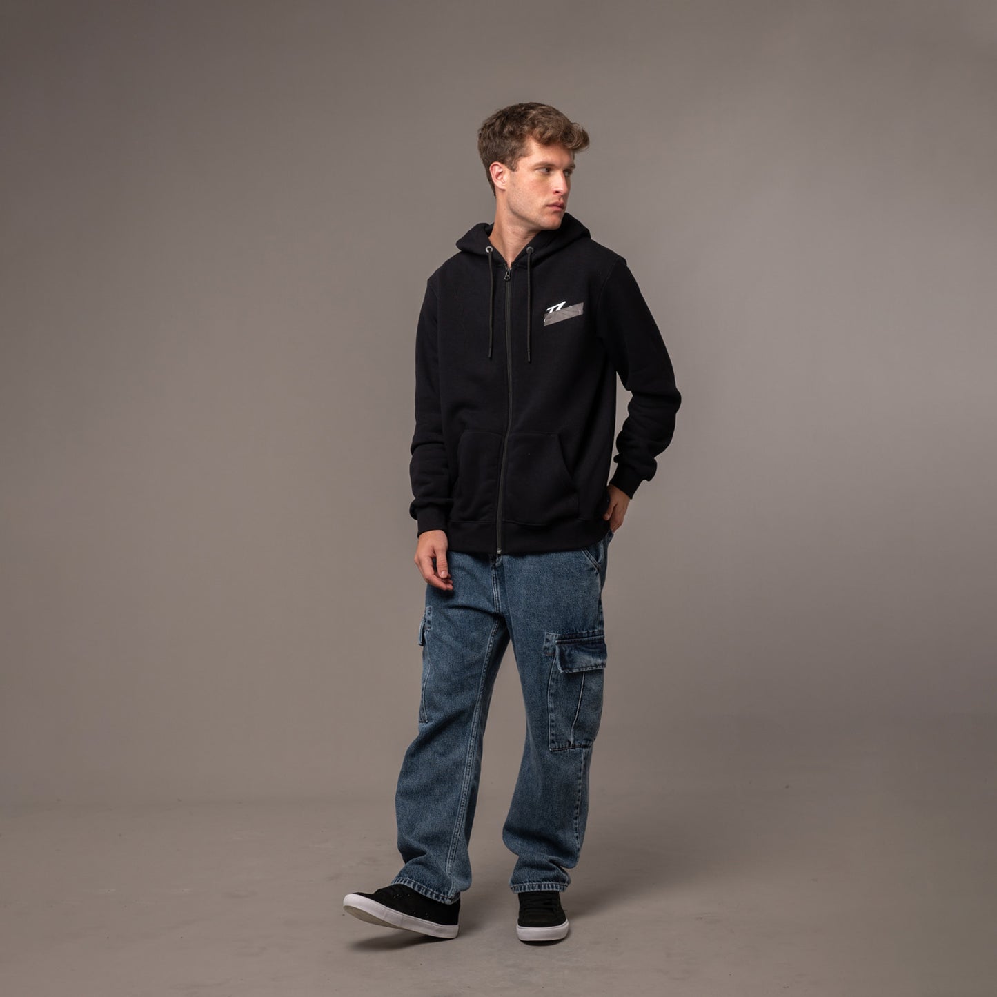 Campera Canguro Rusty 4Am Zh Black