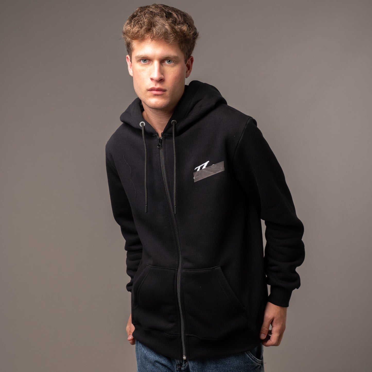 Campera Canguro Rusty 4Am Zh Black