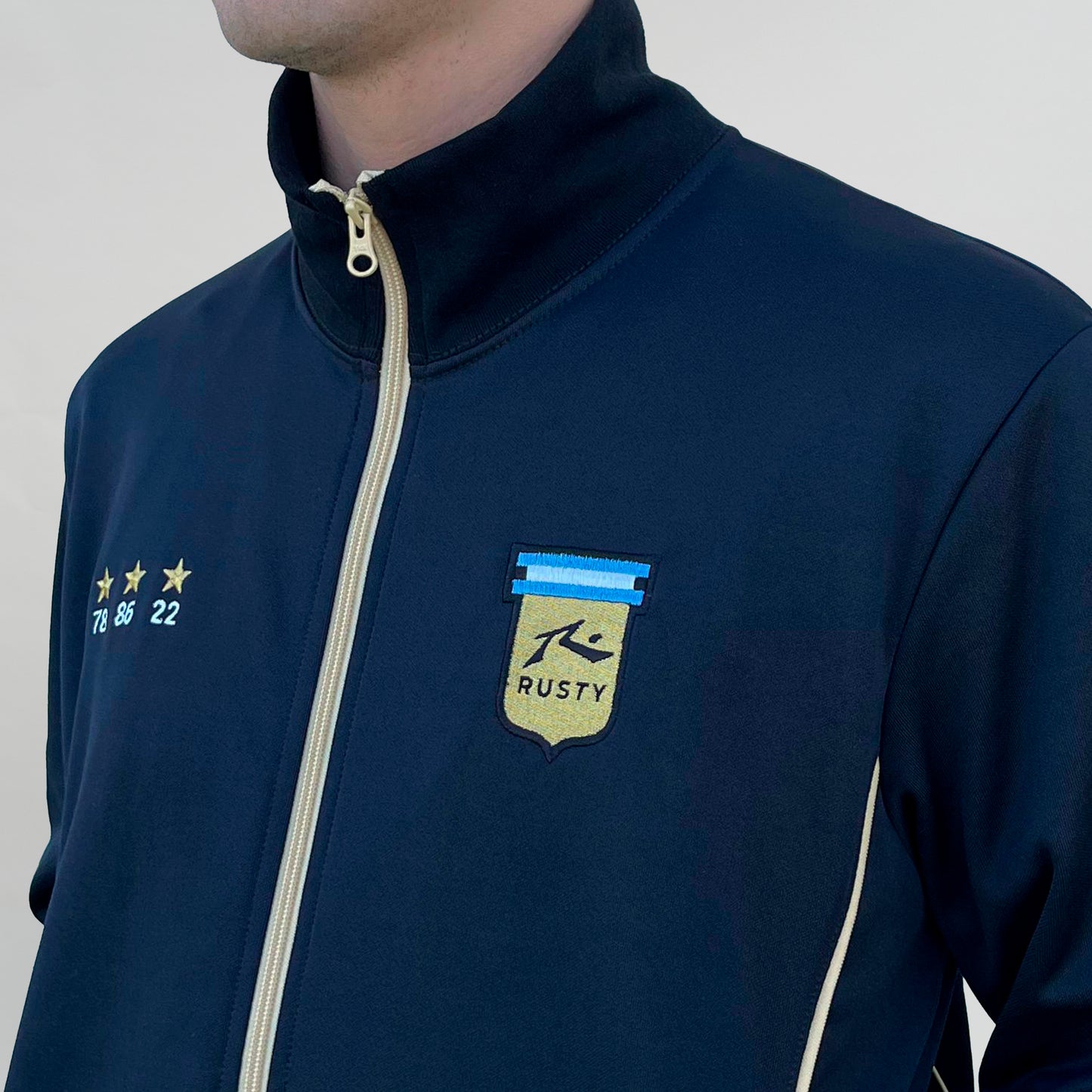 Campera Canguro Sean Eternos ZH Negro