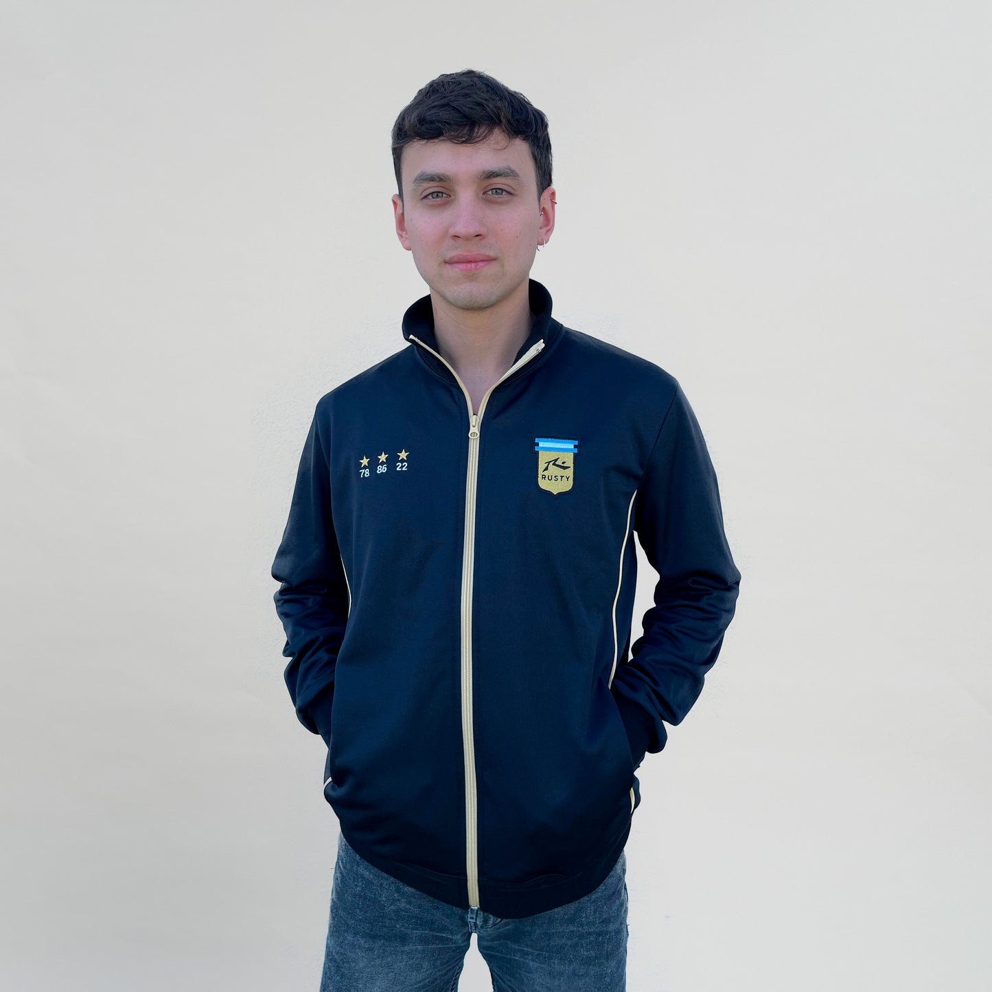 Campera Canguro Sean Eternos ZH Negro