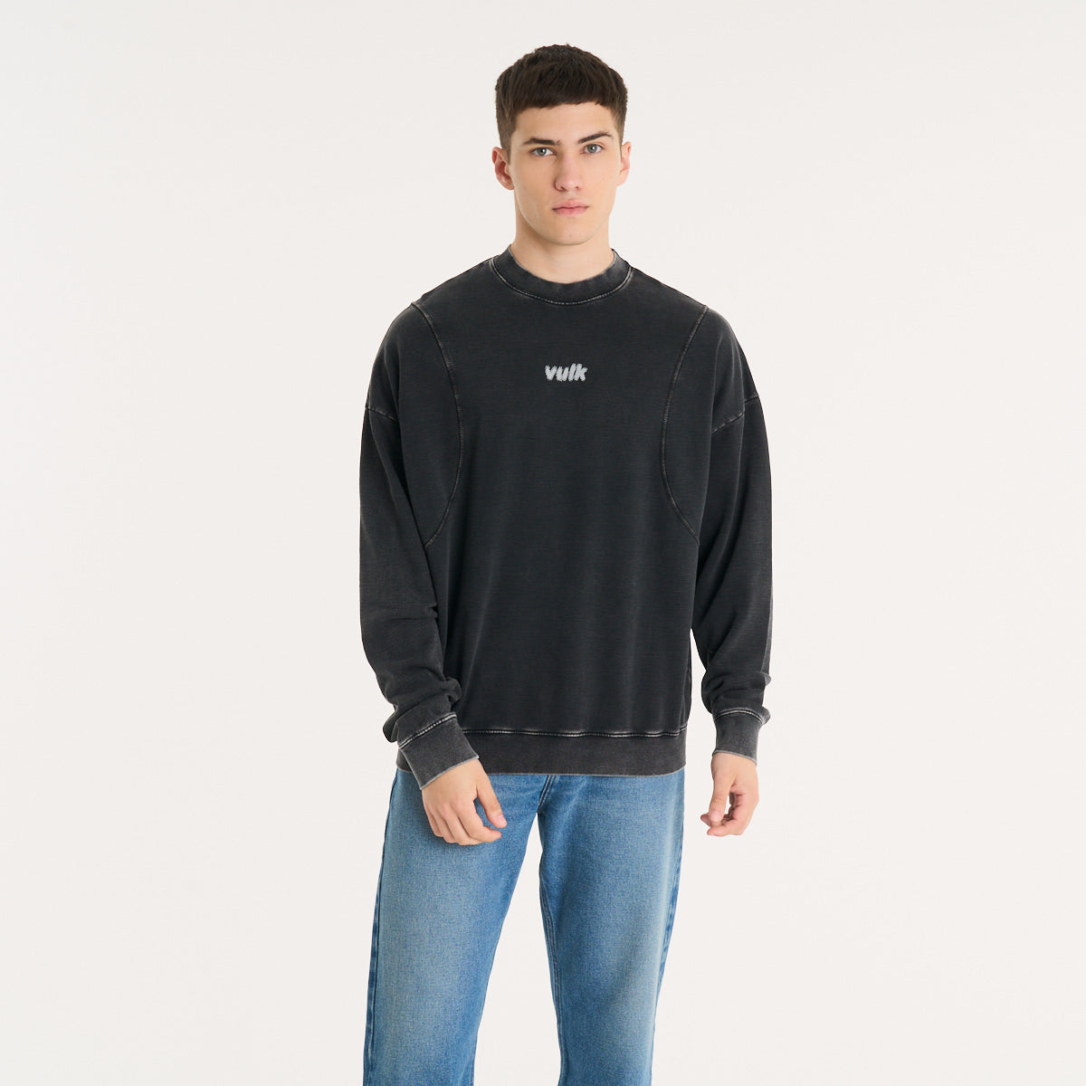 Buzo Vulk Diffuse Crew Black