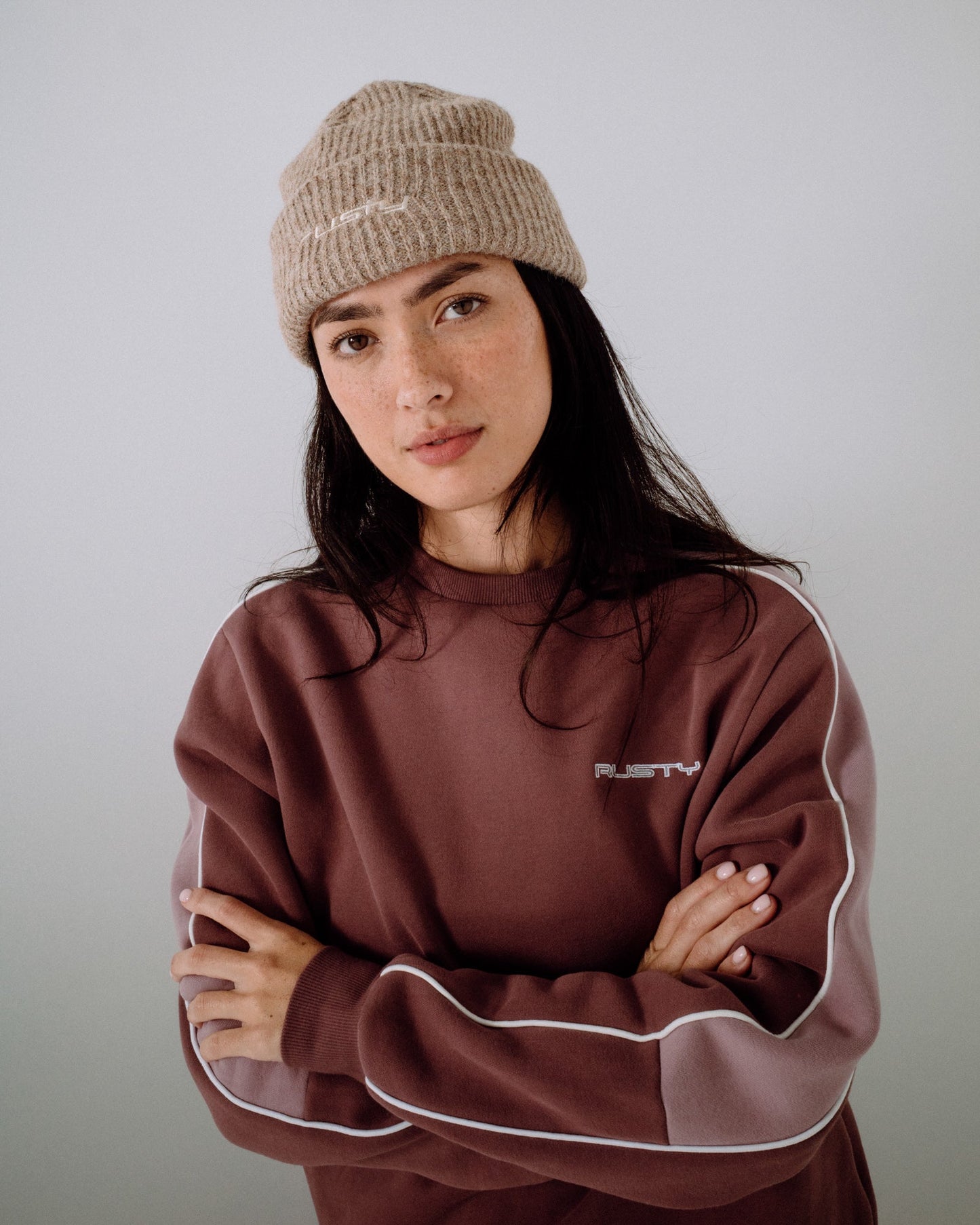Gorro Lana Rusty Feelin Fuzzy Beanie Taupe