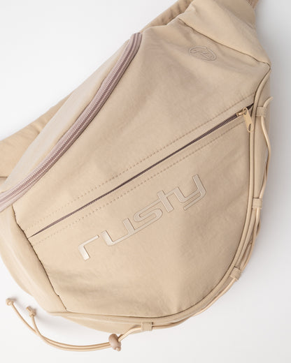 Mochila Rusty Free Run Nylon Sling Backpack Oatmeal