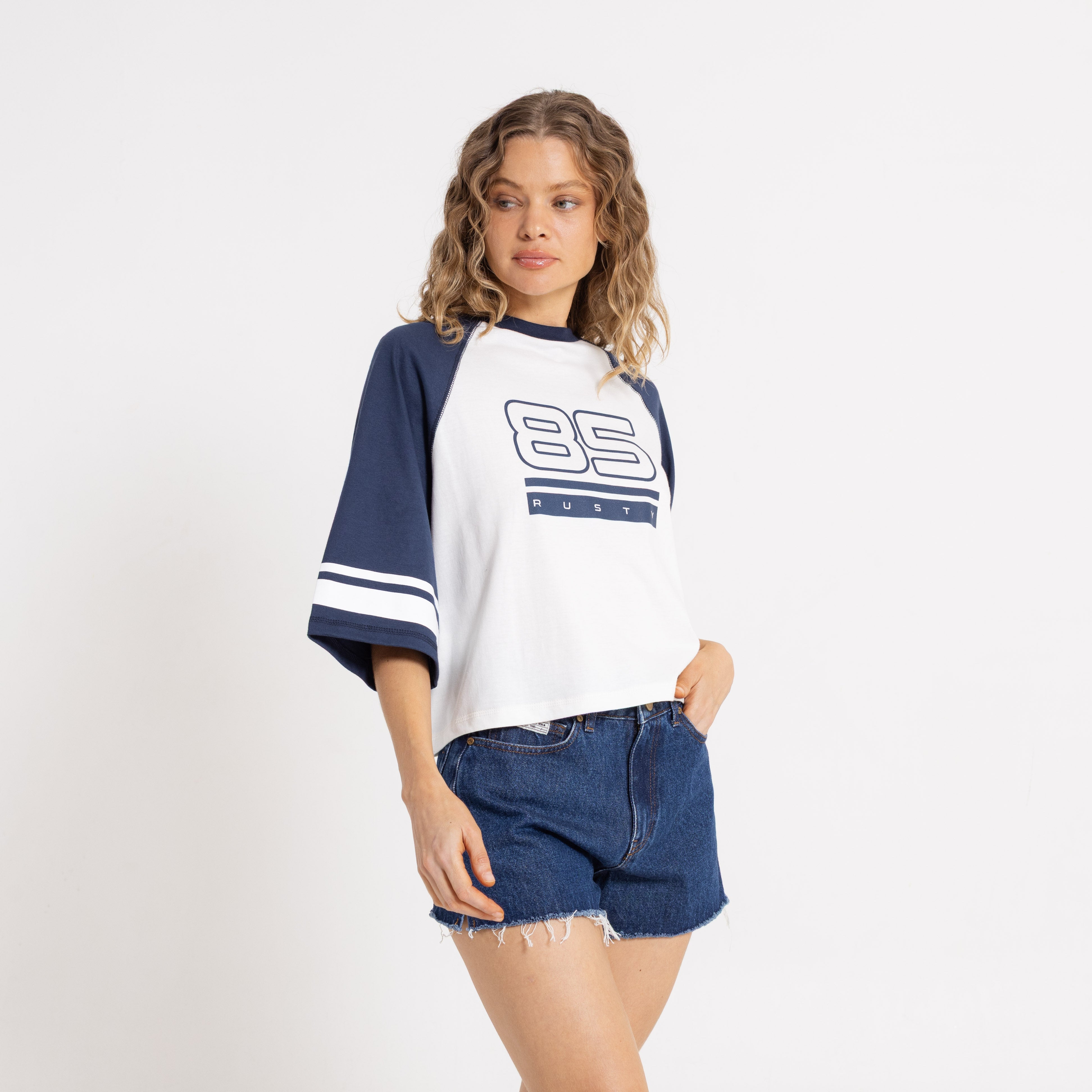 Remera Mc Rusty Girls Surf 85 Boxy Tee Ld Navy