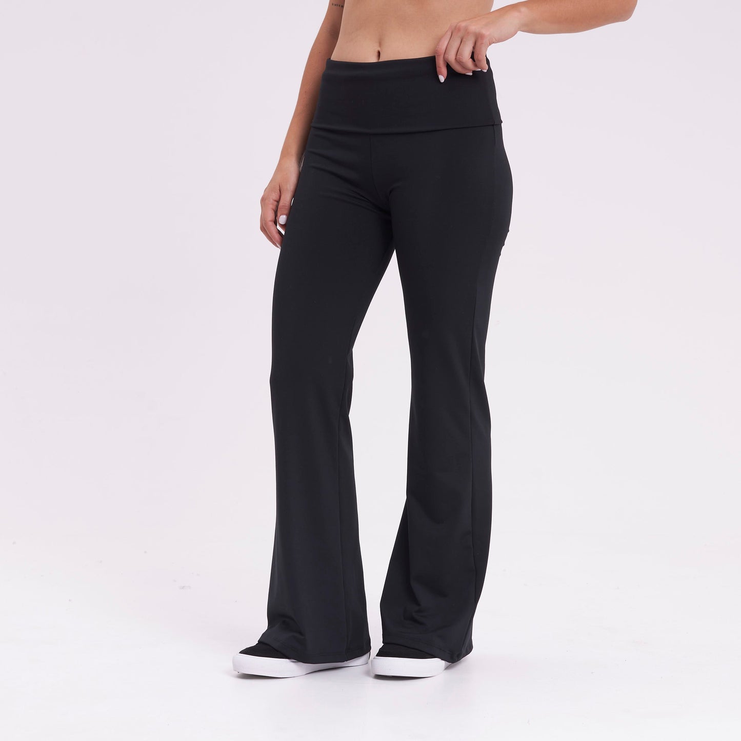 Jogging Rusty Hilton Low Rise Bootleg Trackpant Ld Black
