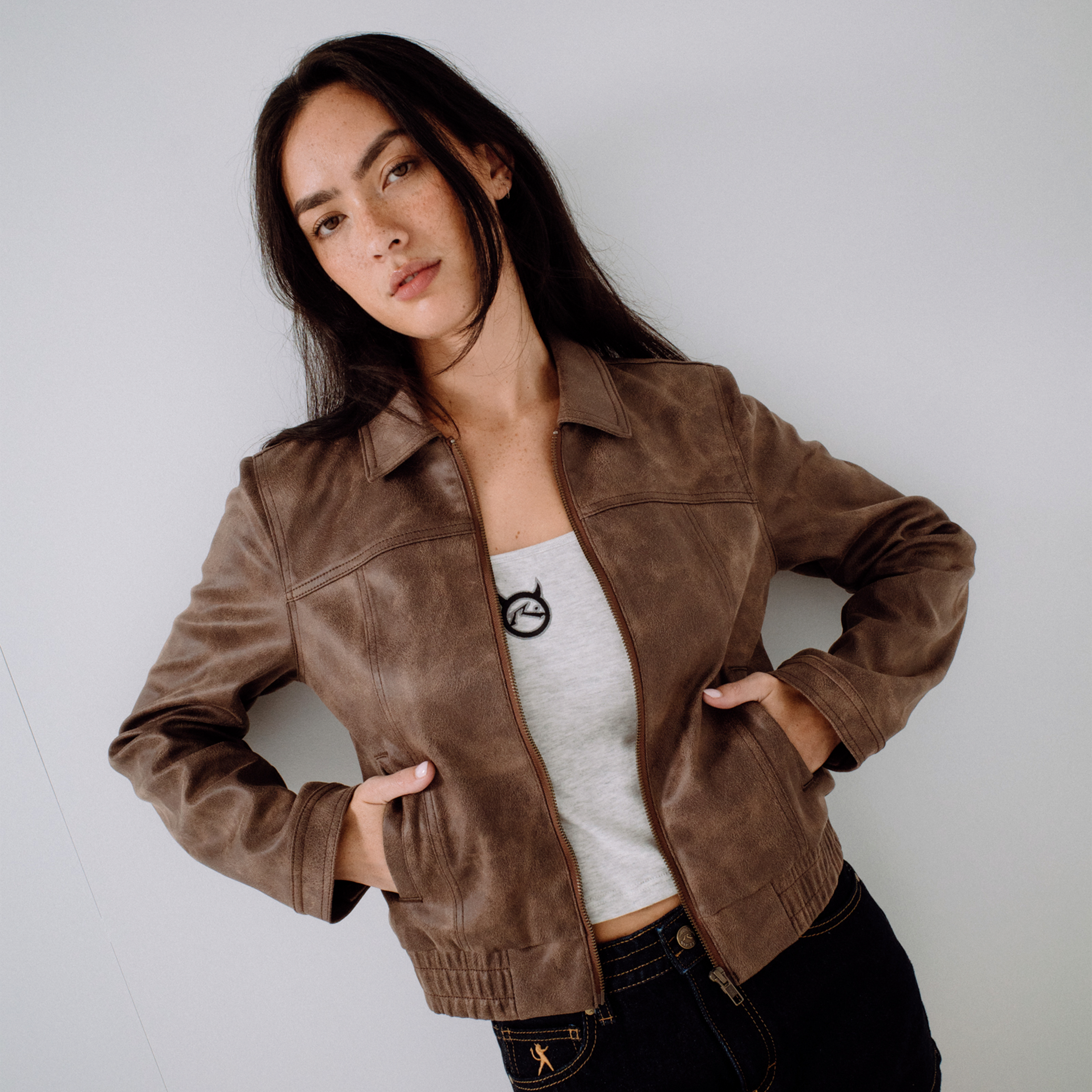 Campera Liviana Rusty Lizzy Faux Leather Fitted Jacket Ash Brown