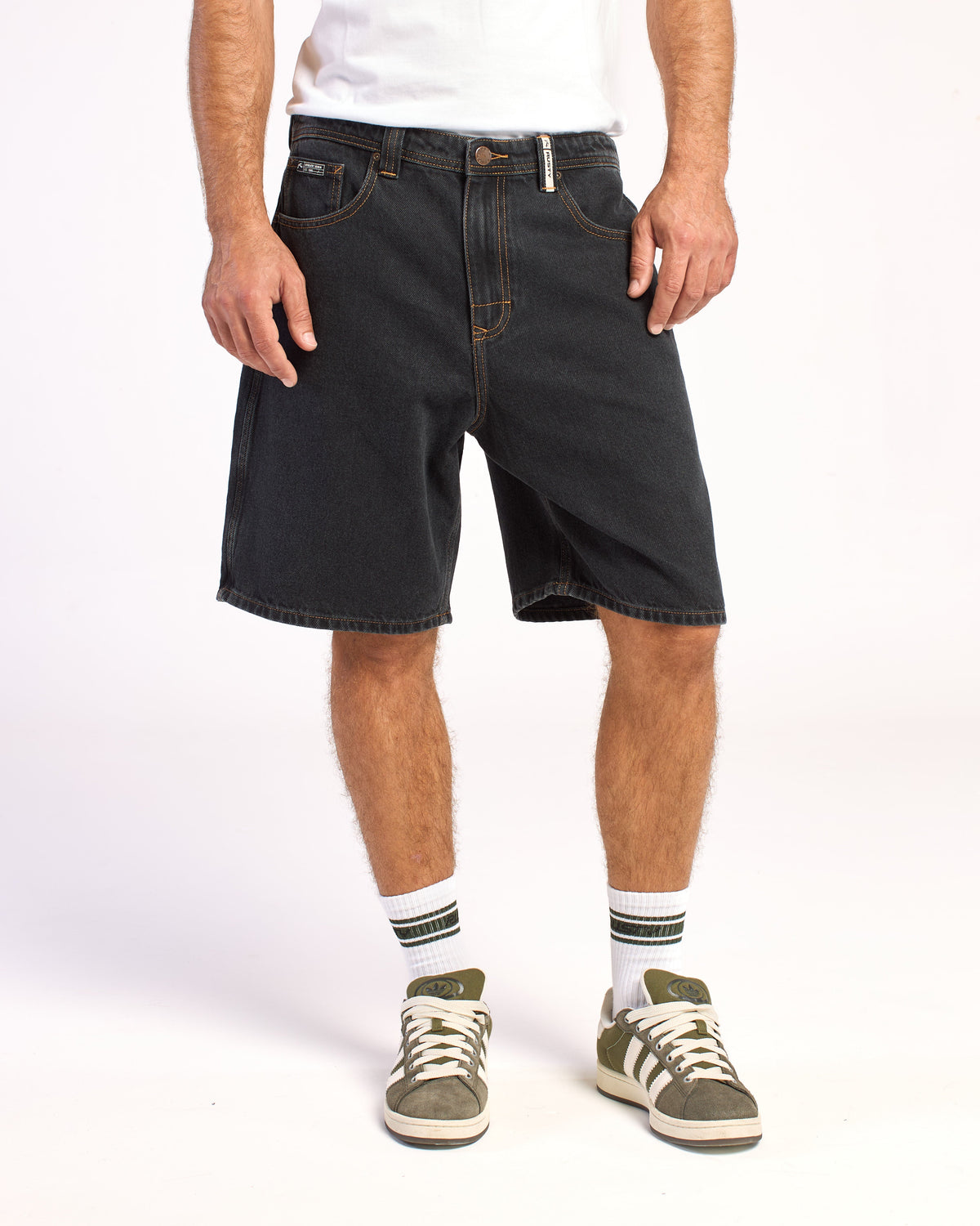 Bermuda Rusty Lucifer 3 Ws Black