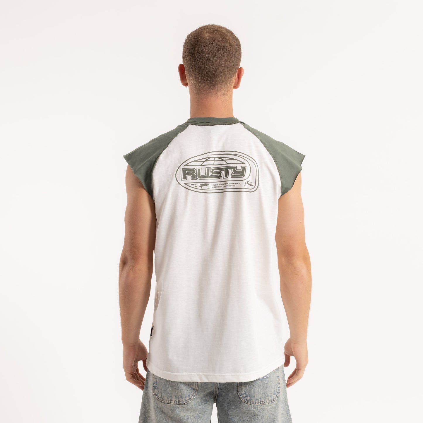 Musculosa Rusty Cold Rew Muscle Off White/Shadow Army