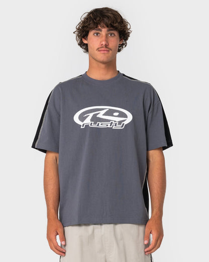 Remera Mc Rusty Hit Up Tee Ov Coal