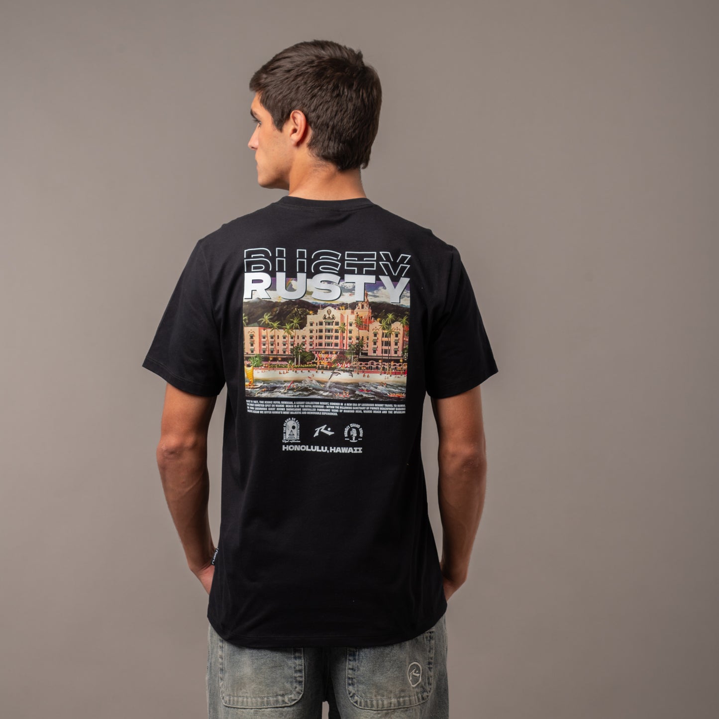 Remera Rusty Old Hotel Black