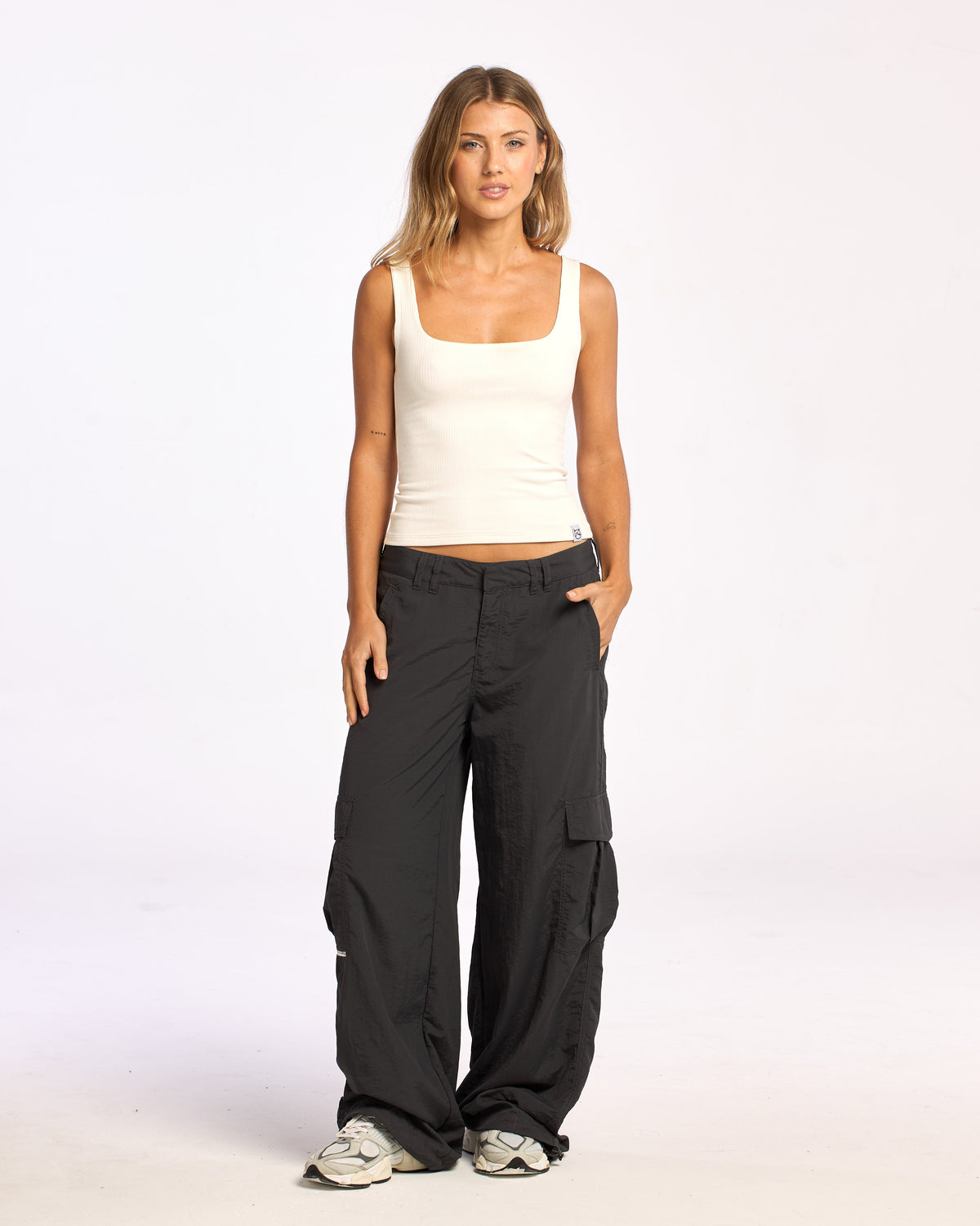 Pantalon Rusty Melrose Loose Low Rise Cargo Pant Carbon