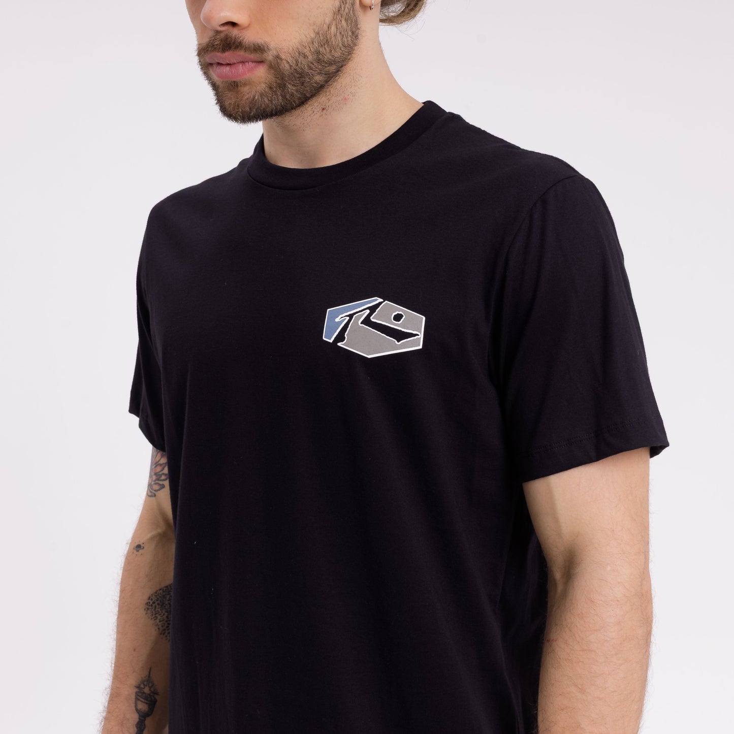 Remera Mc Rusty Phenom 4 Tee Black