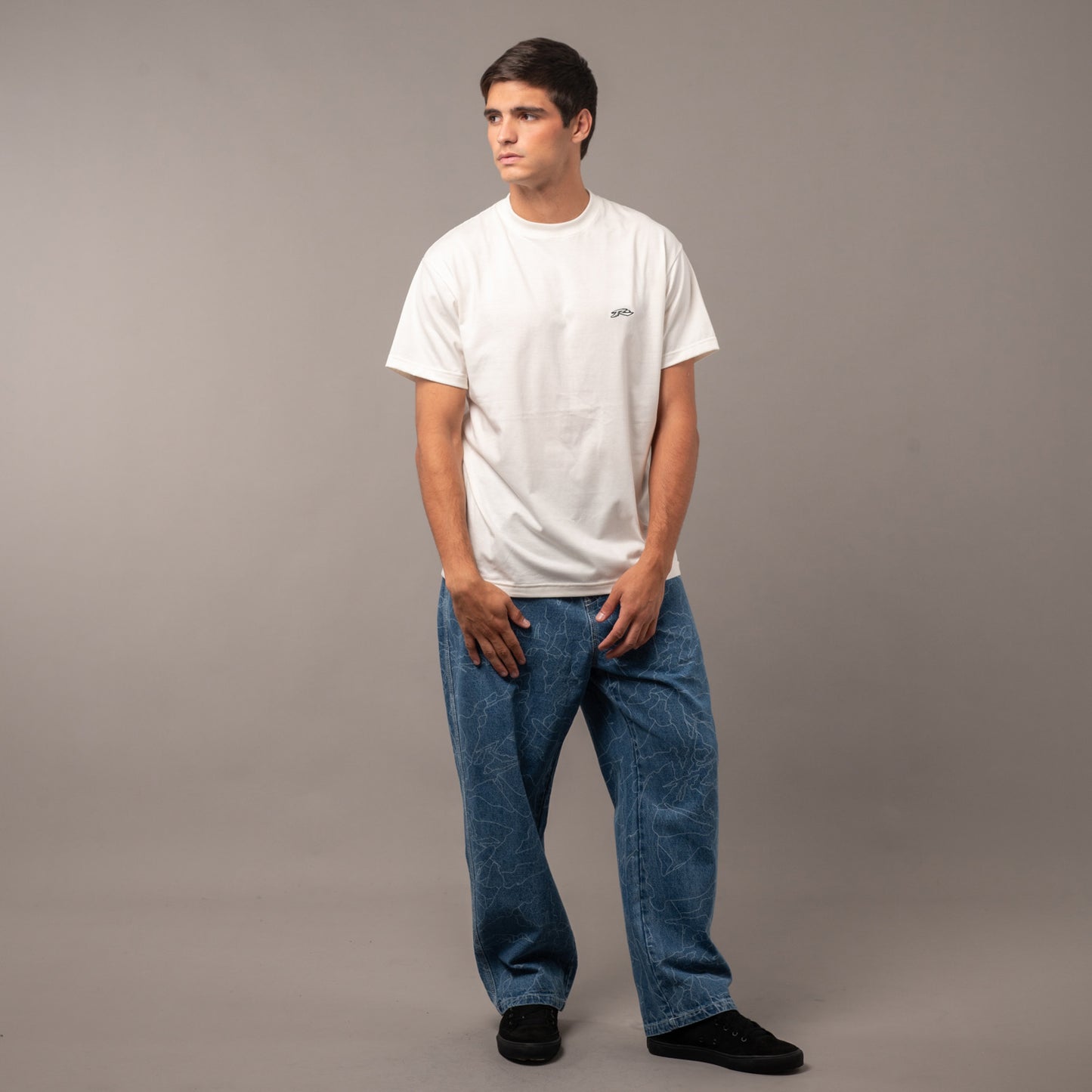 Remera Rusty Preisend Off White