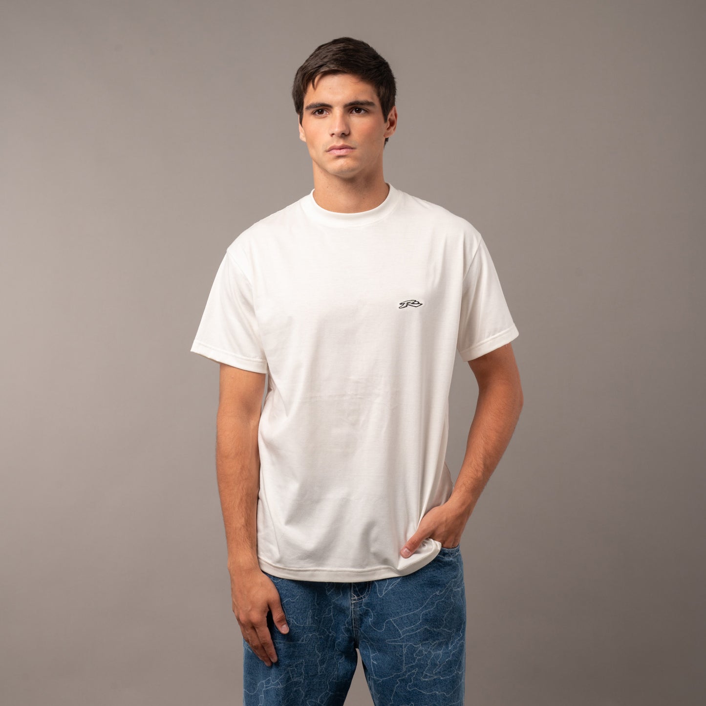 Remera Rusty Preisend Off White