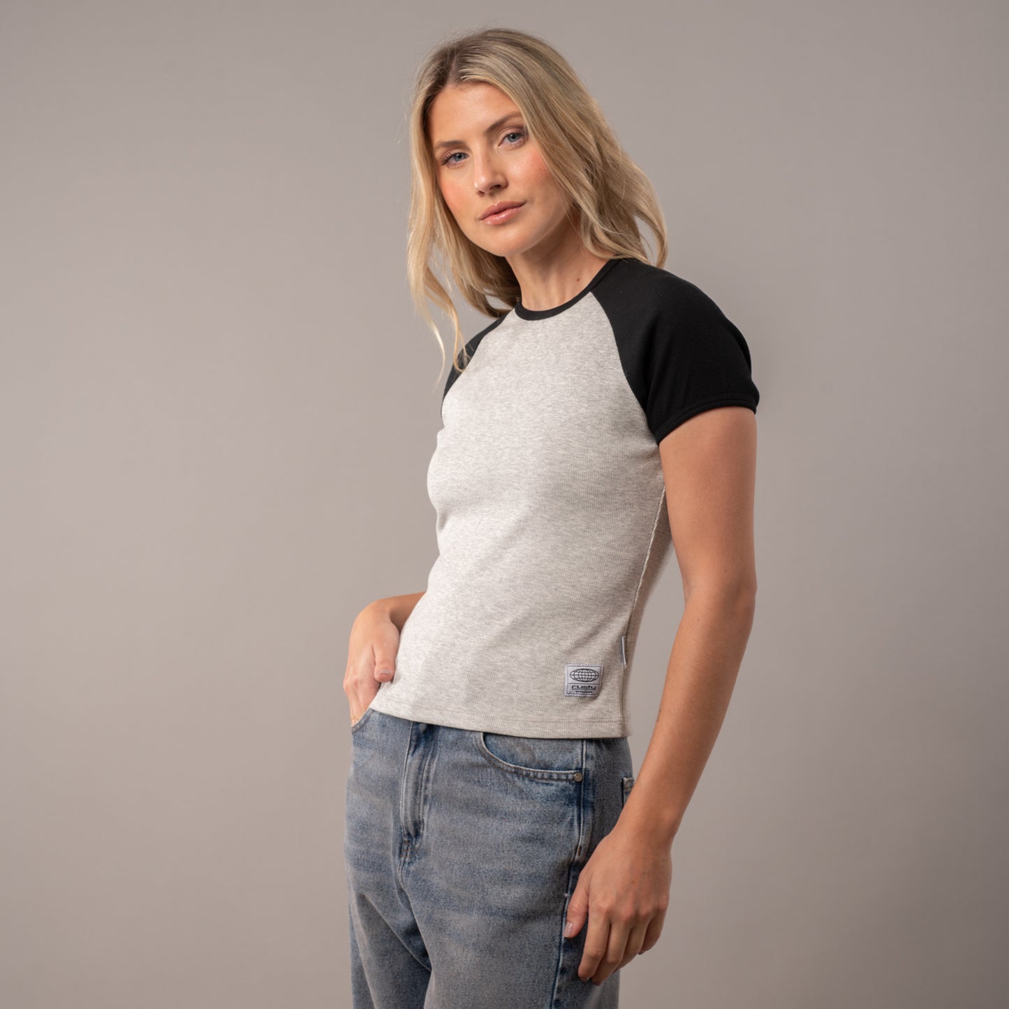 Remera Rusty R2K Raglan Skimmer Ld Grey Marle