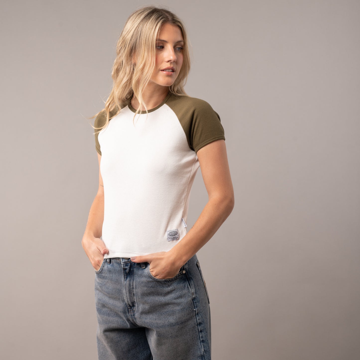 Remera Rusty R2K Raglan Skimmer Ld White