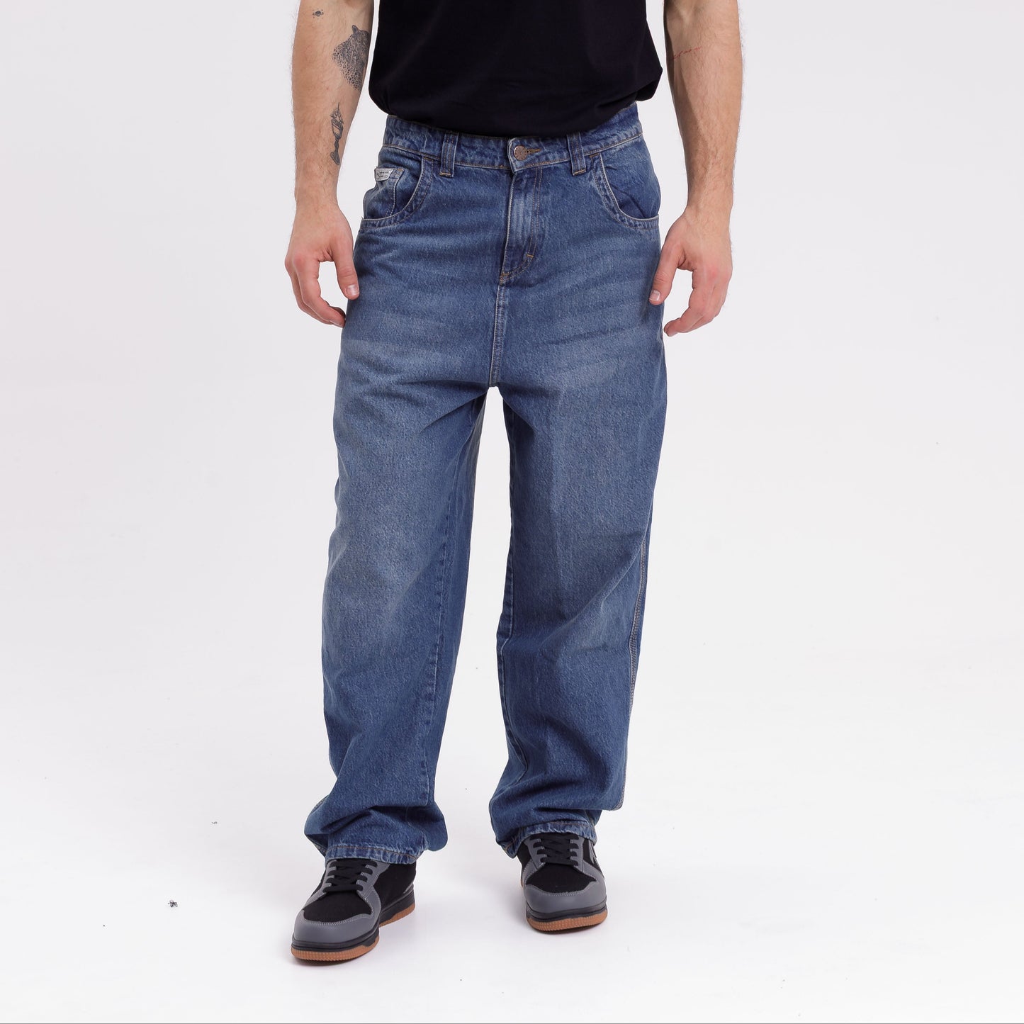 Jean Rusty R Dot Dirty Dawg