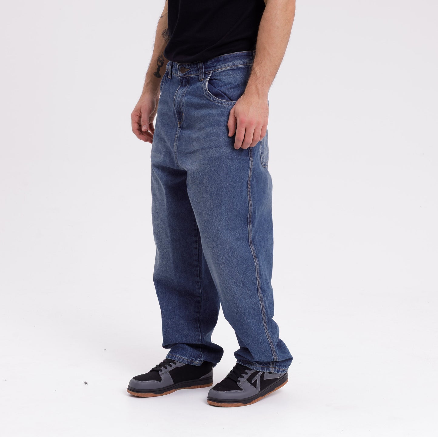 Jean Rusty R Dot Dirty Dawg