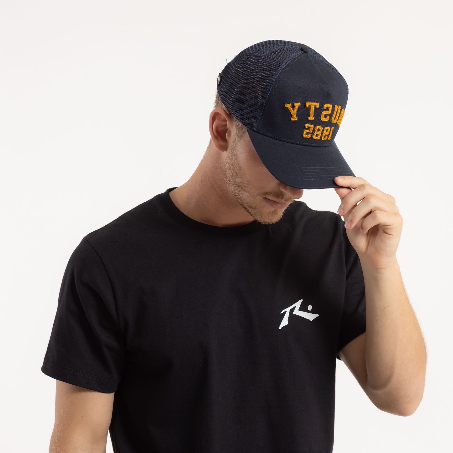 Gorra Rusty Reflection Trucker Cap Indian Ink