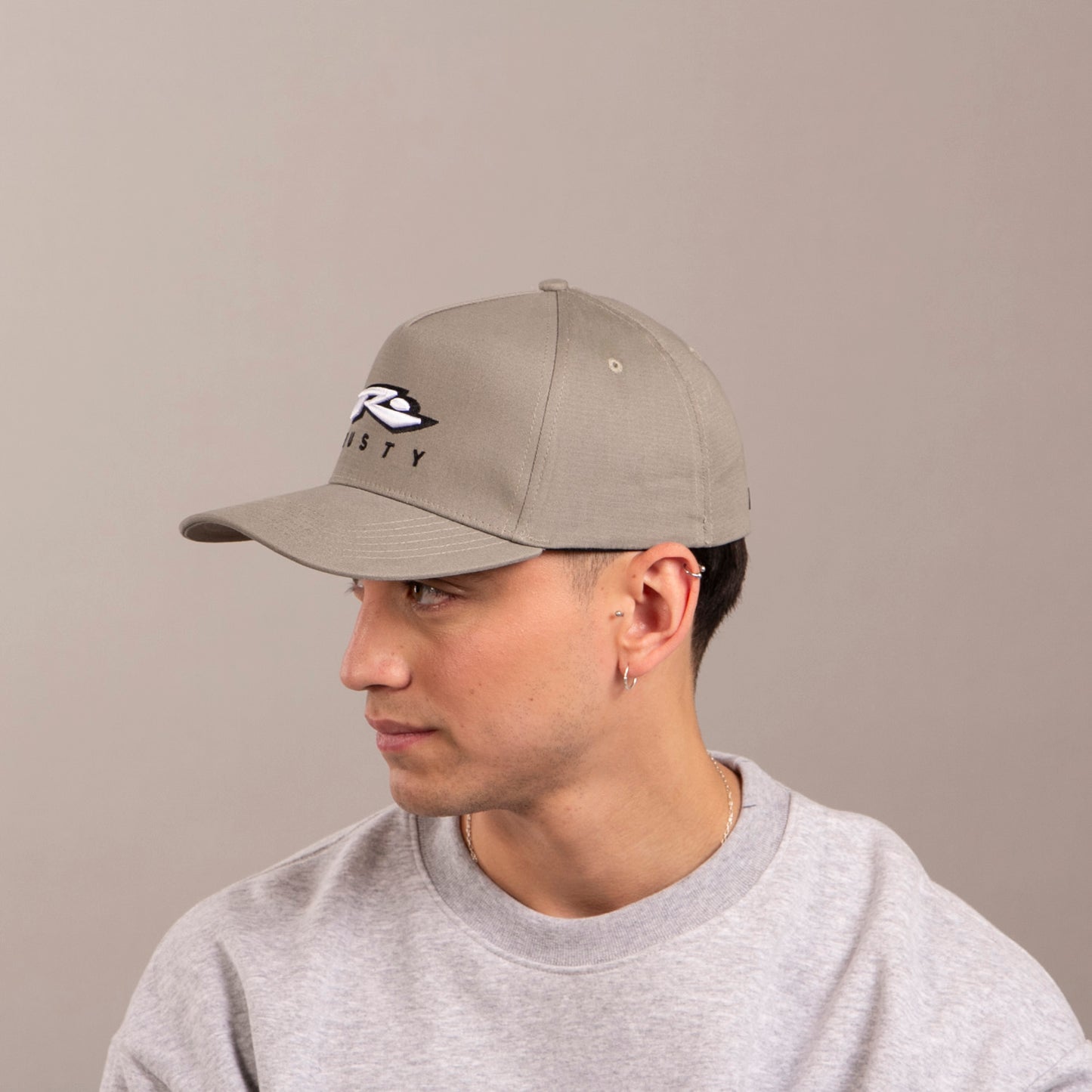 Gorra Rusty Registered Flexfit Abbey Stone