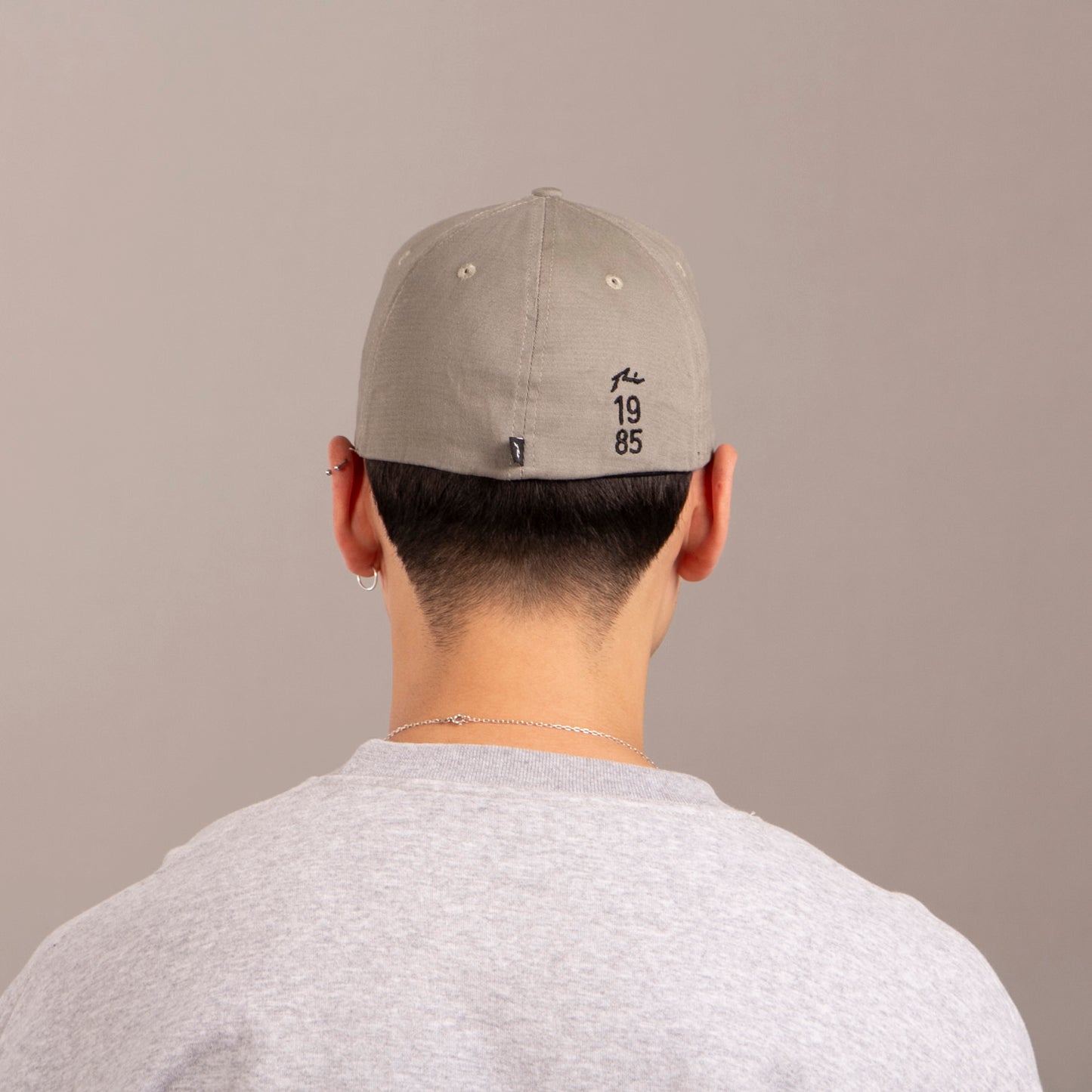 Gorra Rusty Registered Flexfit Abbey Stone