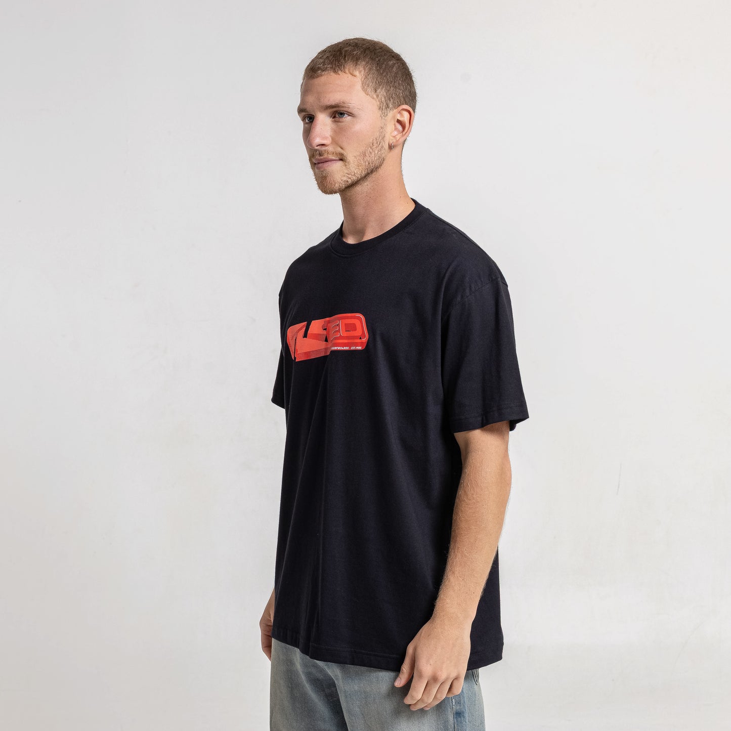 Remera Mc Rusty Logo Town Tee Black