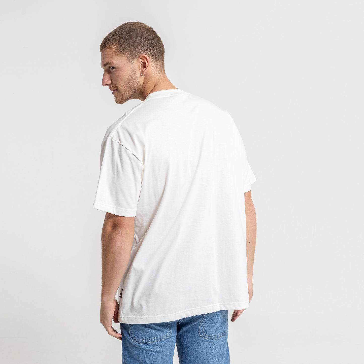 Remera Mc Rusty Steezei Serie 3 Tee Ecru