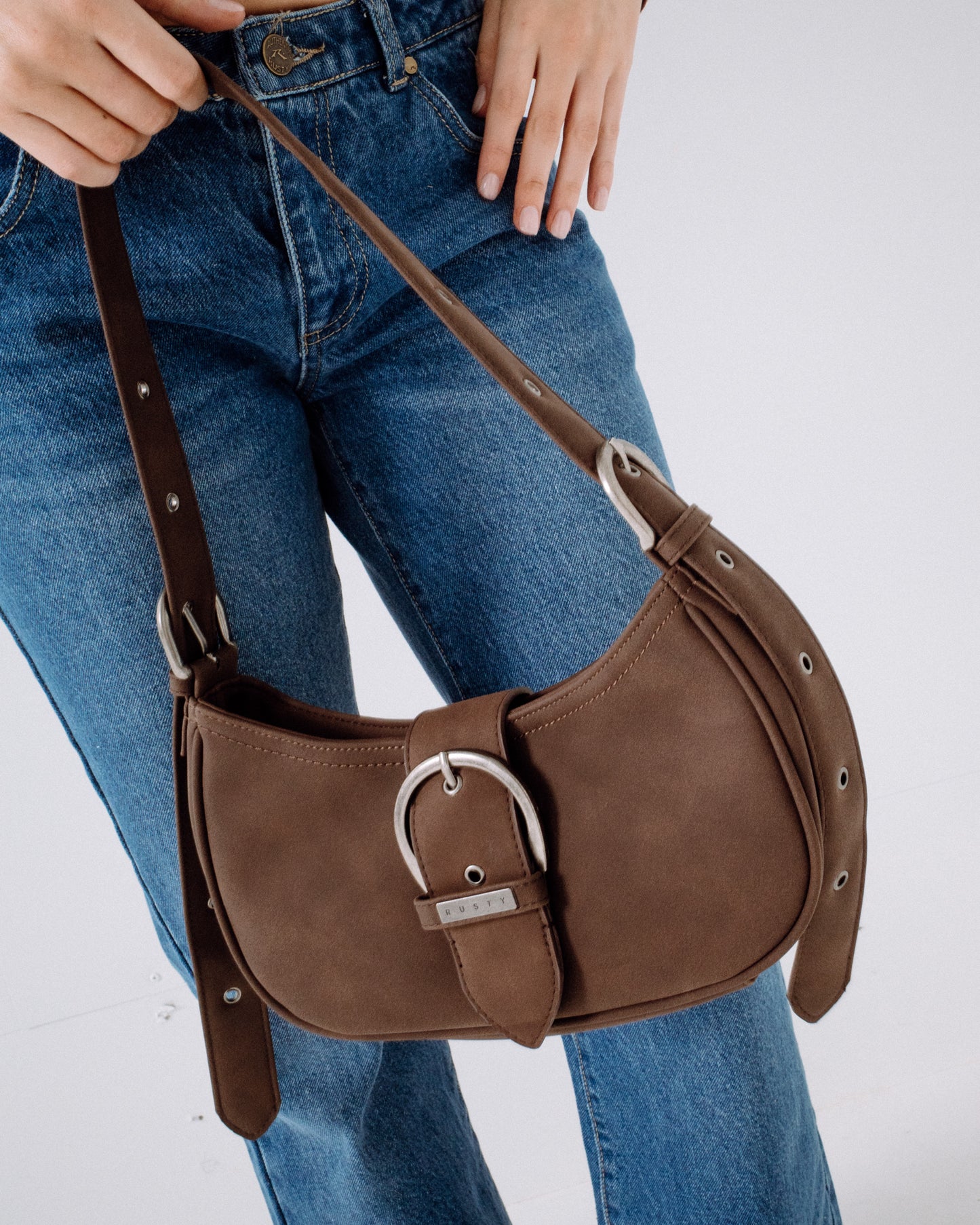 Cartera Rusty Rodeo Suede Handbag Pinecone