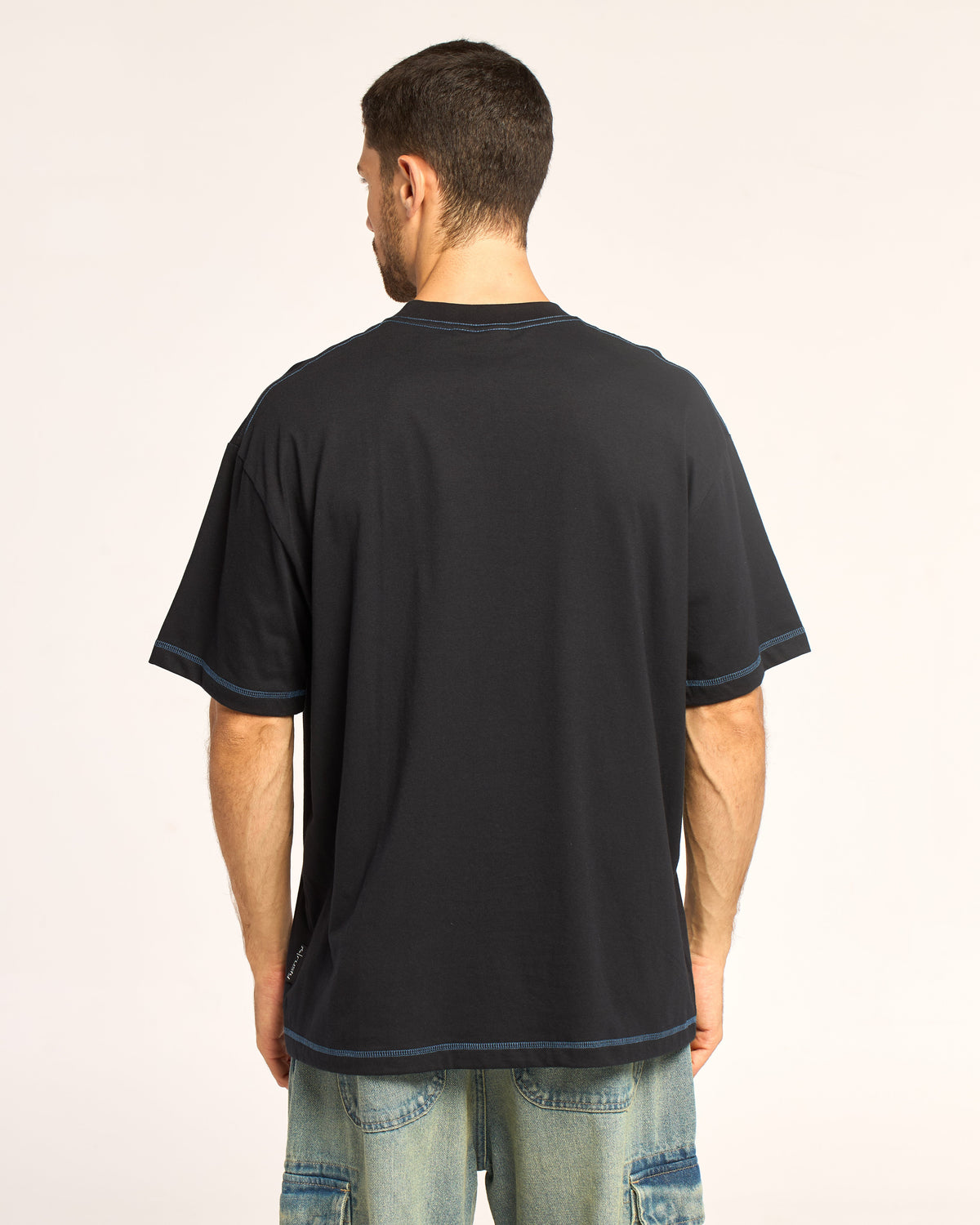 Remera Mc Rusty Bus Down Tee Ov Black