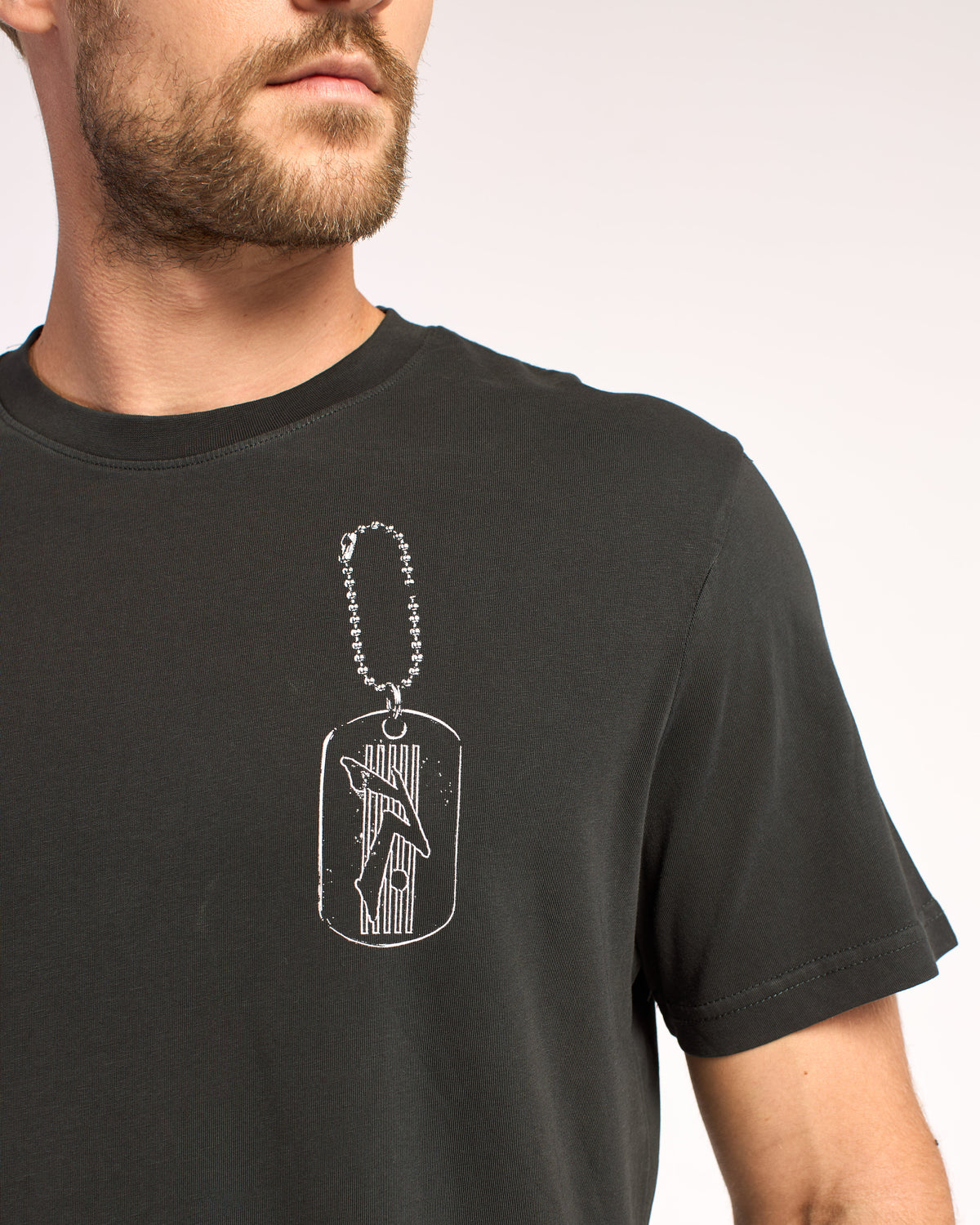 Remera Mc Rusty Dog Tag Tee St Coal