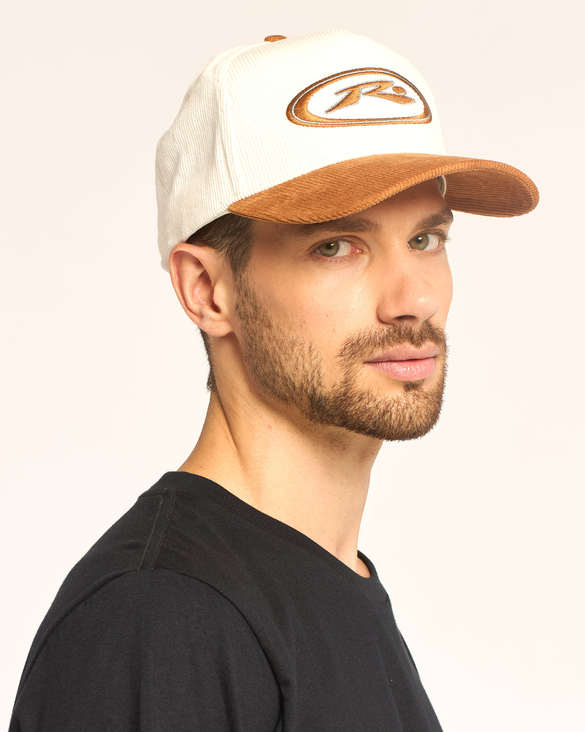 Gorra Rusty Orbit Cord 6 Panel Cap Tobacco