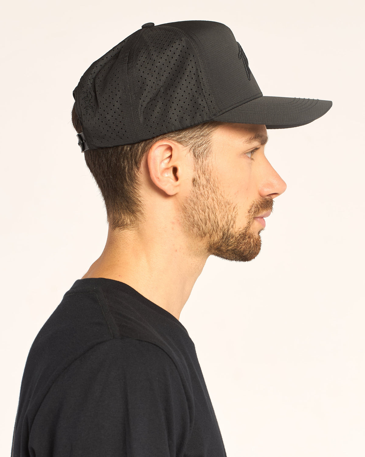 Gorra Rusty Anchor Man Trucker Negra 2