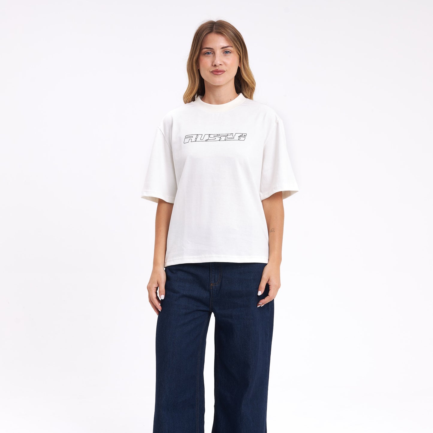 Remera Mc Rusty Essentials Crop Boxy Fit Tee Ld Off White