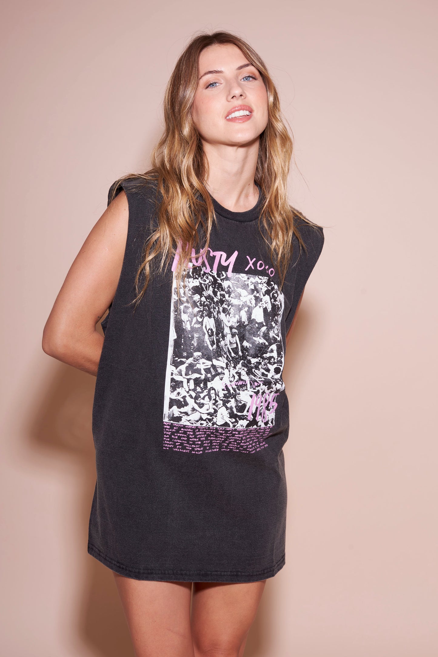 Vestido Rusty Vacation Days Dress Ld Vintage Black