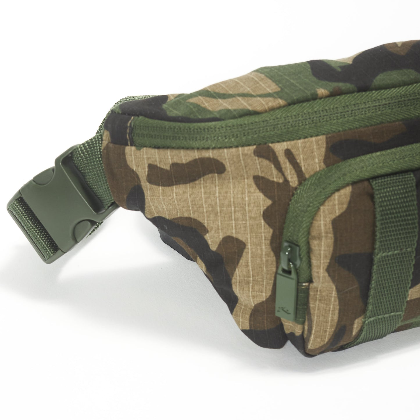 Riñonera Rusty Bastian Waistbag Camo