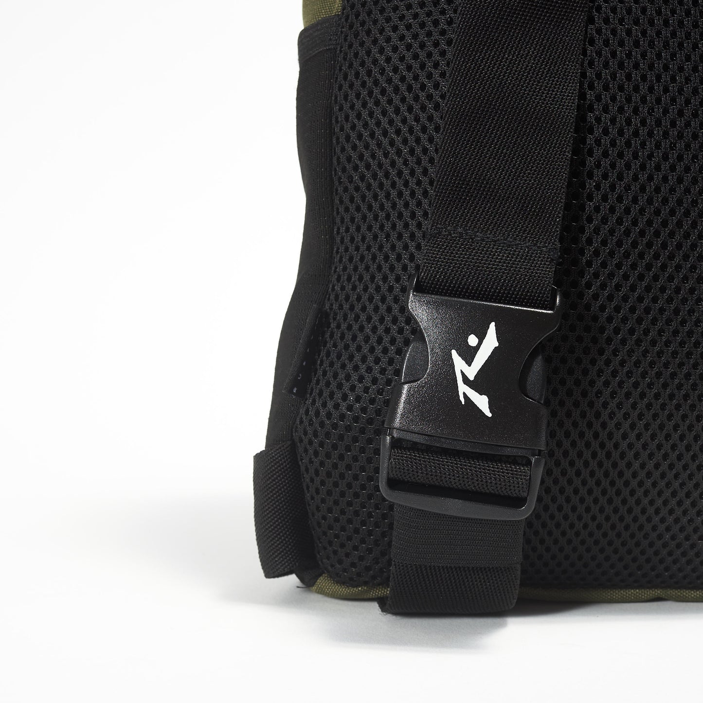 Mochila Rusty Arcade Backpack Black/Army
