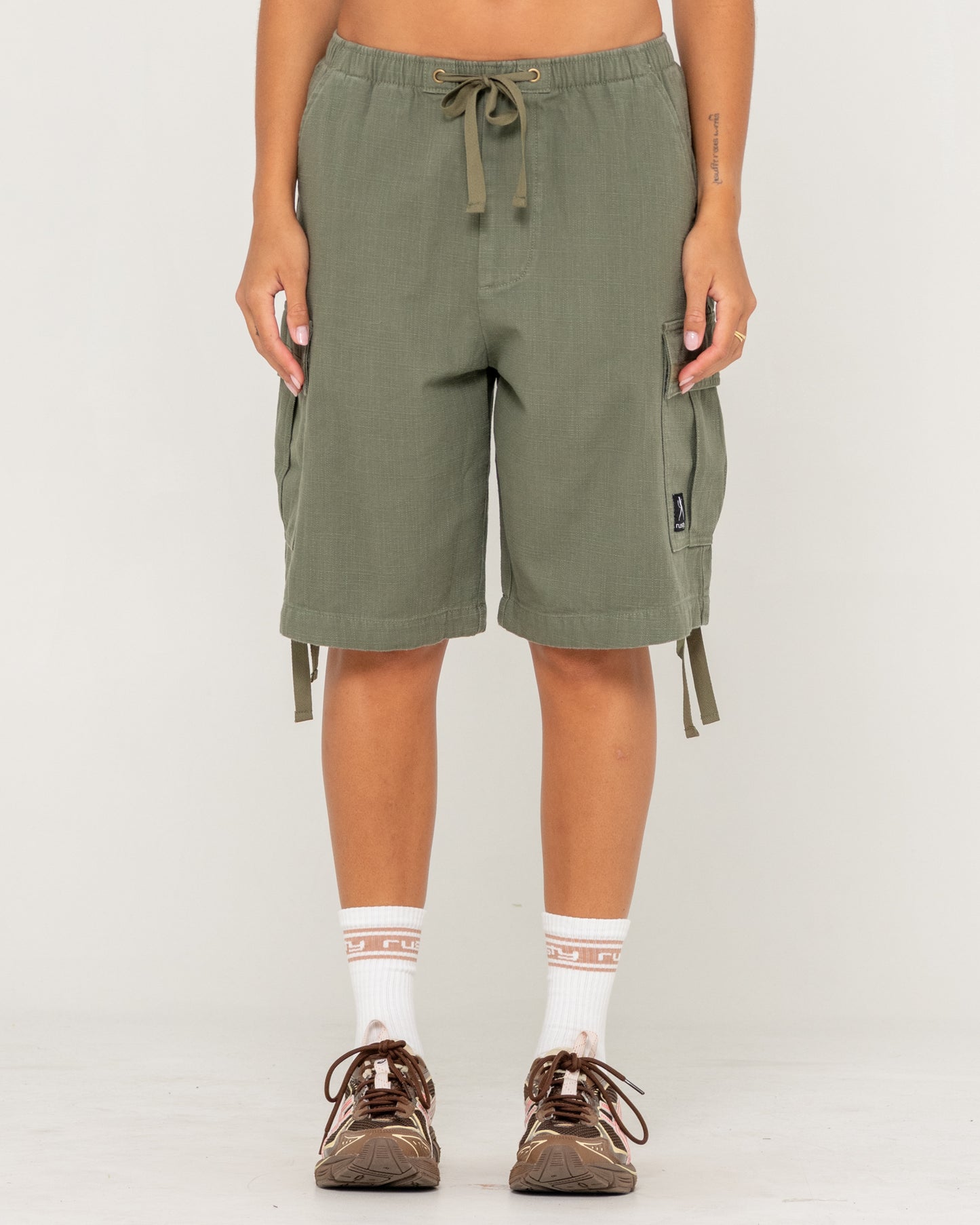 Bermuda Rusty River Low Rise Baggy Cargo Short Shadow Army