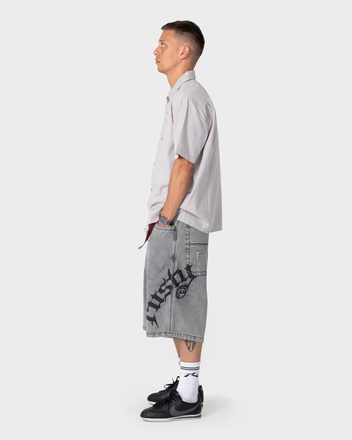 Short Rusty Tweaking Baggy Jort London Summer