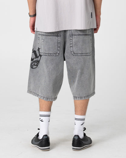 Short Rusty Tweaking Baggy Jort London Summer