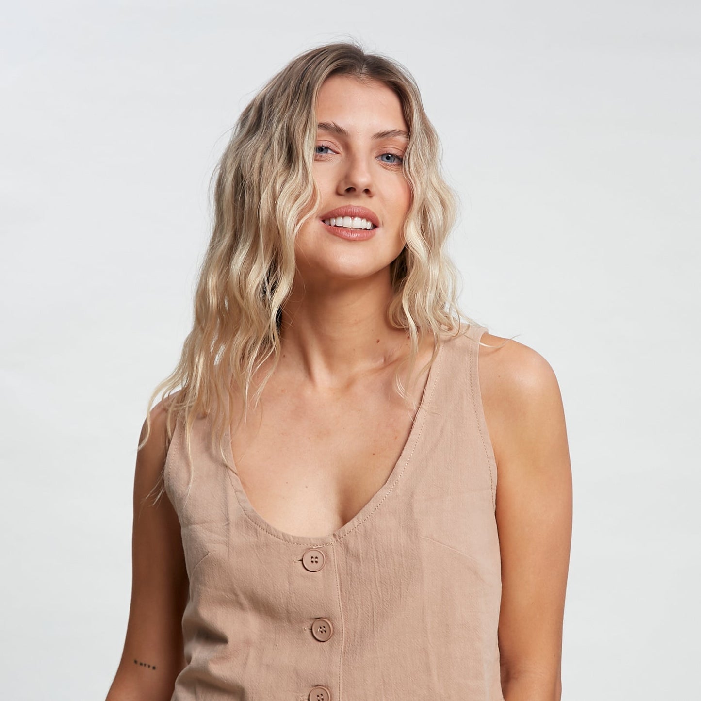 Chaleco Rusty Sicily Vest Oatmilk