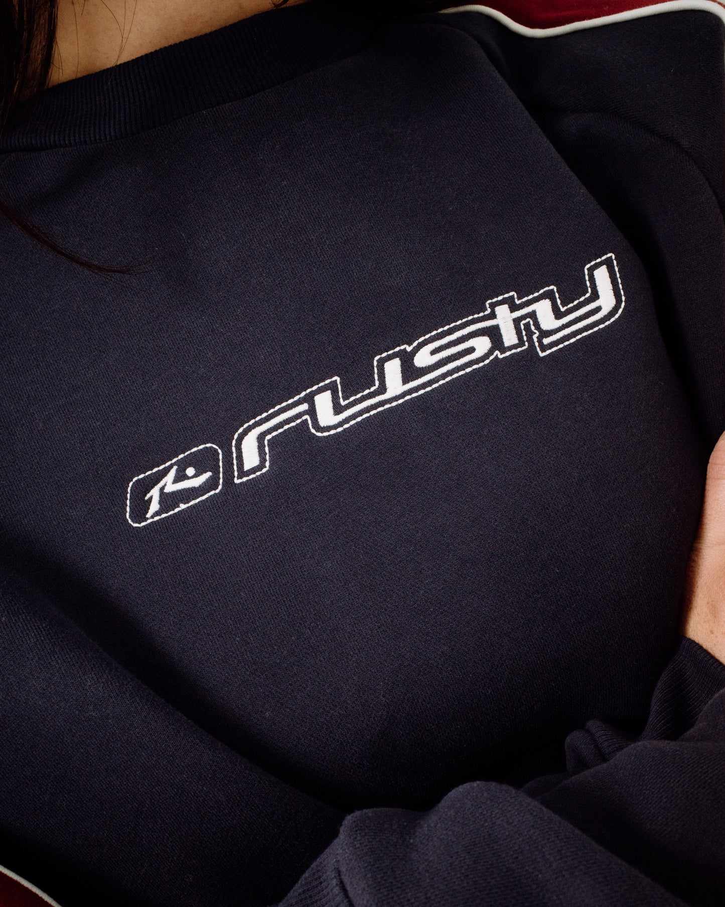Buzo Rusty South Of The River Oversize Crew Fleece Navy/Red