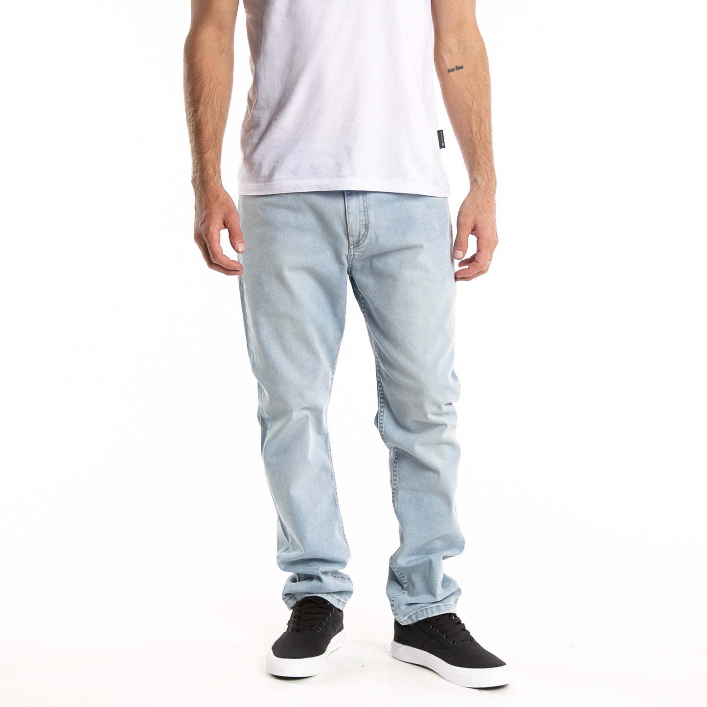jean_rusty_steven_jean_sky#DK#SKY