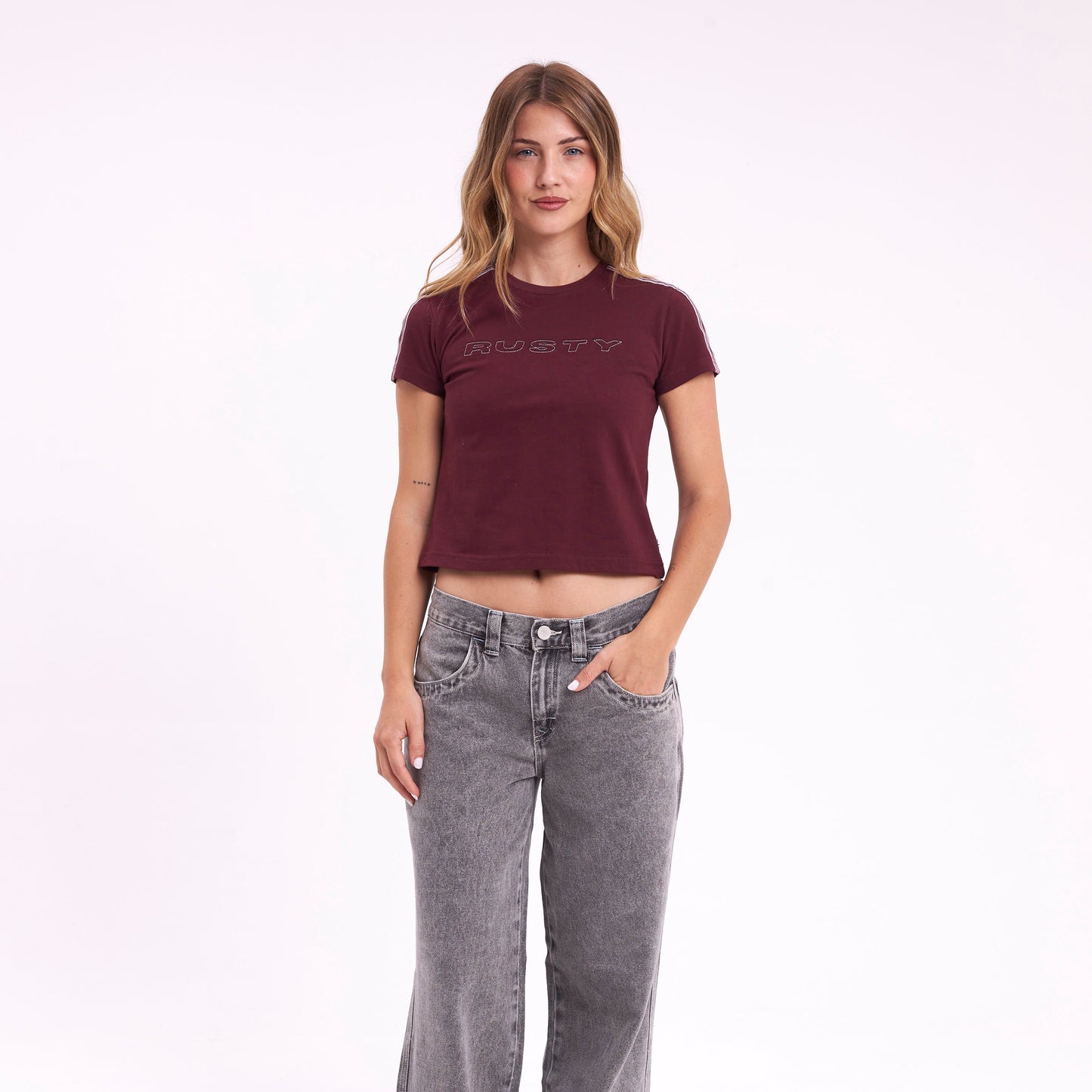 Remera Mc Rusty Stitched Up Relaxed Mini Tee Ld Burgundy