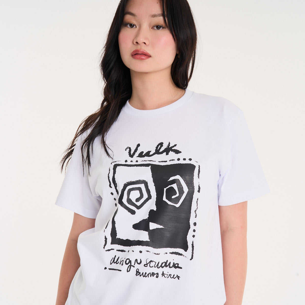 Remera Mc Vulk Studio Tee White